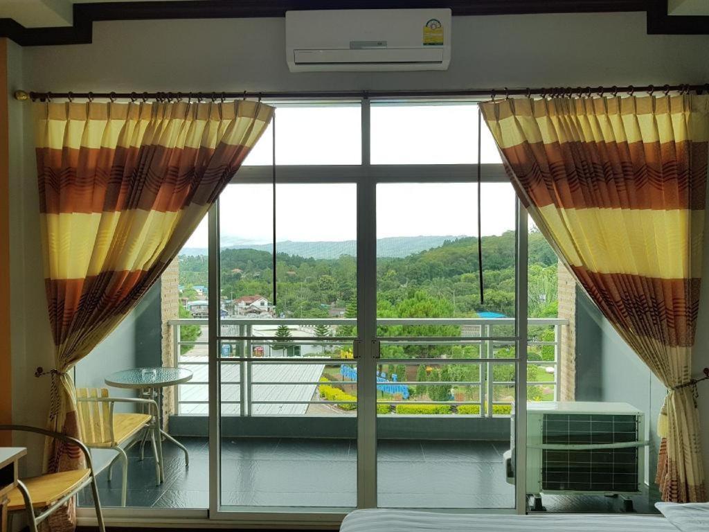 Breeze Hill Resort Khao Kho Exterior photo